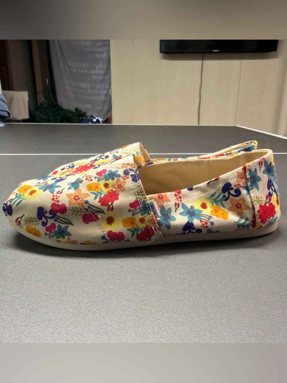 TOMS Women's Floral Canvas Flats Multicolor Slip-On US Size 9 - Picture 4 of 9